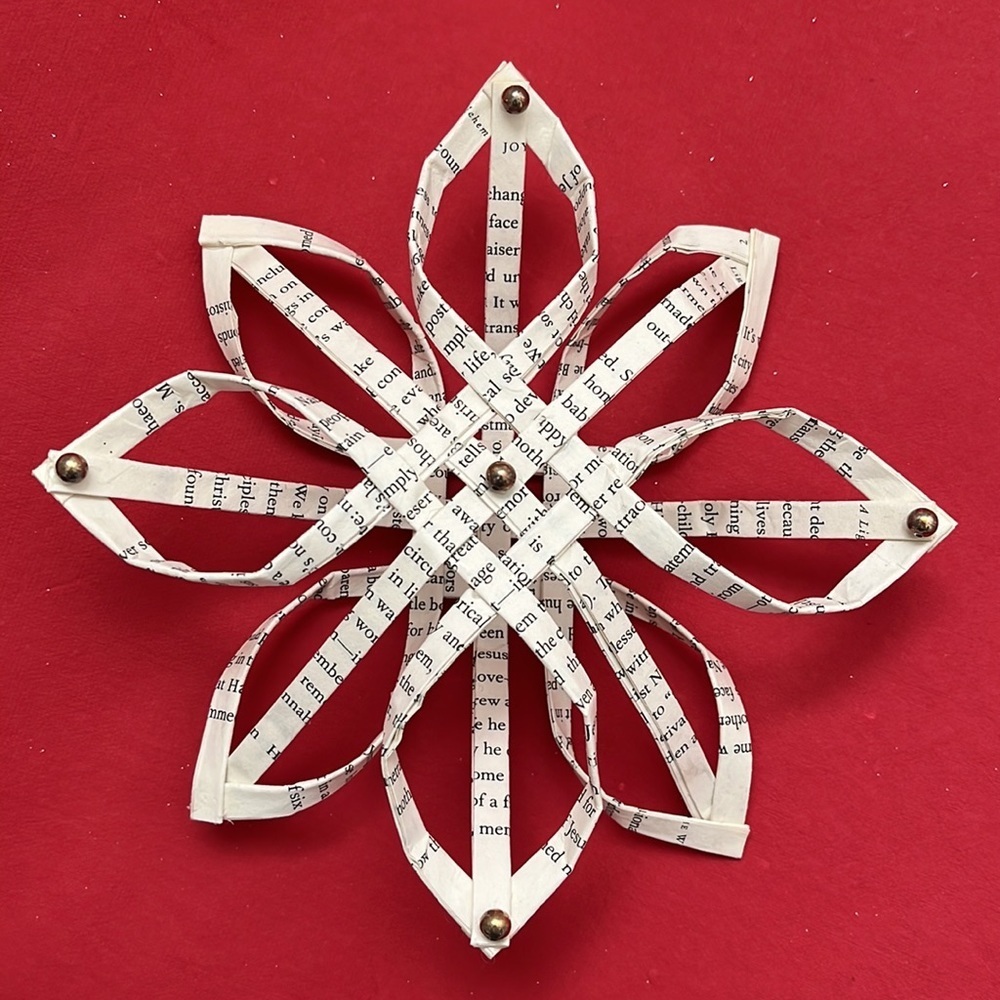 Handmade Upcycled Swedish Star Holiday Decor in Holiday Tin - Picture 2 of 7